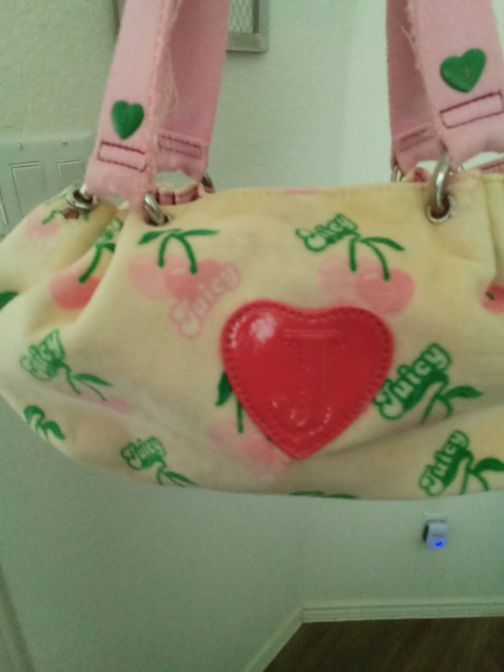 CHERRY GELATO VINTAGE JUICY COUTURE FLUFFY - Picture 10 of 12